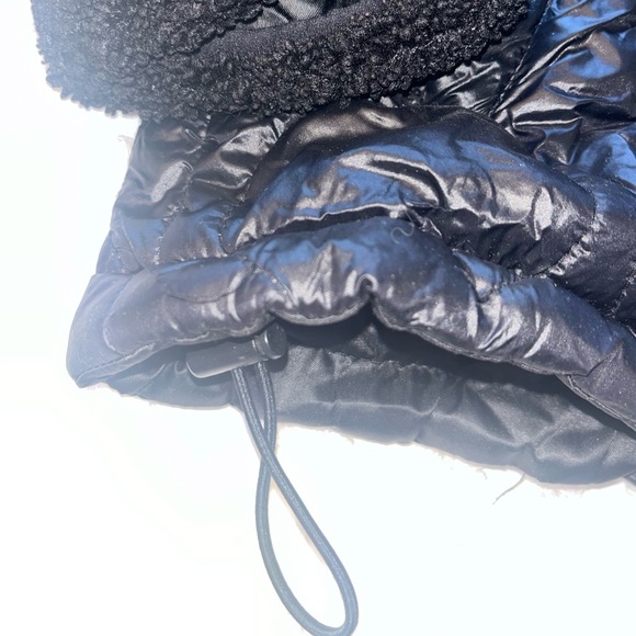 Kookaburra By UGG Reversible Sherpa Puffer Jacket - Picture 8 of 10